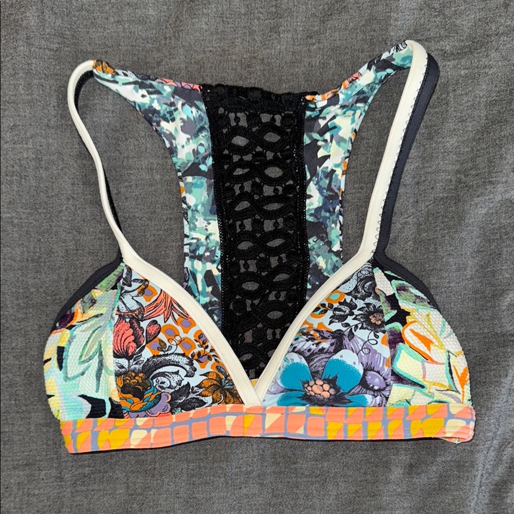 Floral Multicolor bikini top